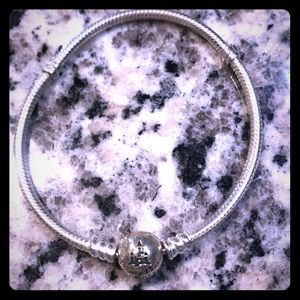 Pandora Disney Parks 7.5 inch silver bracelet
